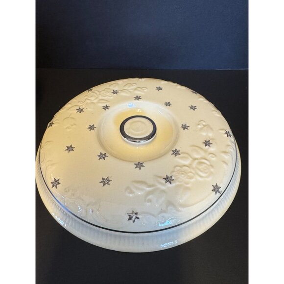 Vintage Homer Laughlin Oven Serve Casserole With Lid Platinum Stars Embossed Pat - Picture 10 of 14